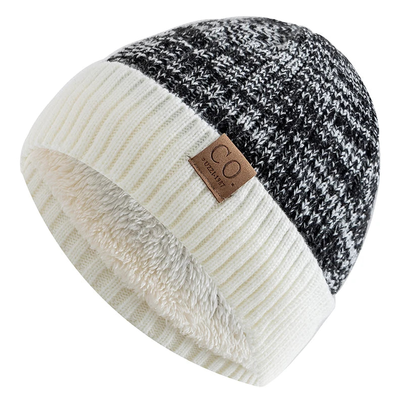 Black and White Fleece Lined Beanie Hat